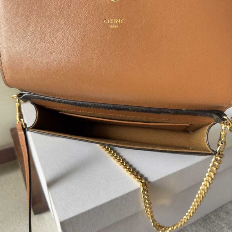 Ce1i*e triomphe bags